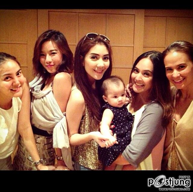 เมื่อวานนี้ เจนี่ เทียนโพธิ์สุวรรณ และ เหล่านางฟ้า ใด้มาทานมื้อค่ำด้วยกัน น่ารักมากๆ