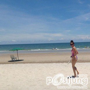 ดาราสาวสุดฮ๊อตสุดเซ็กซี่ ที่มาแรงที่สุดใน พ.ศ.นี้ ญาญ่าหญิง เริงร่า อวดหุ่นสวยๆริมหาด