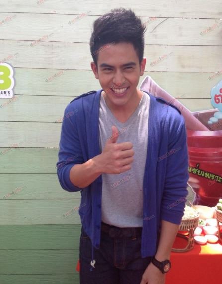 E-Sarn Party With Toey F3 FanClub Meet&Greet