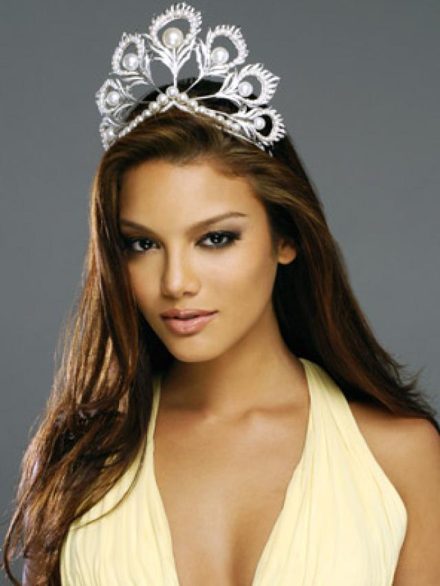MISS  UNIVERSE 2013  ?