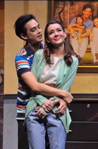 เก็บตกภาพละครเวที "ลัดดาแลนด์"