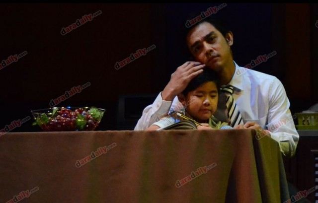 เก็บตกภาพละครเวที "ลัดดาแลนด์"