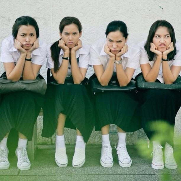 เบนซ์-วิกกี้-จอย ย้อนวัยสวมชุดนักศึกษา ในก๊วนคานทองกับแก๊งพ่อปลาไหล
