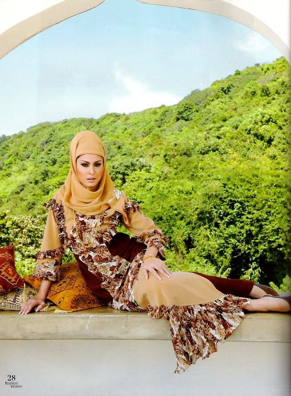 ขวัญ อุษามณี สวยสมเป็นนางเอกฟ้าจรดทรายจริงๆ