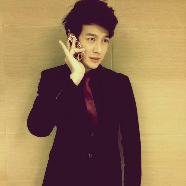 ว้าาว..หล่อใสเด้ง ดีเจพุฒ