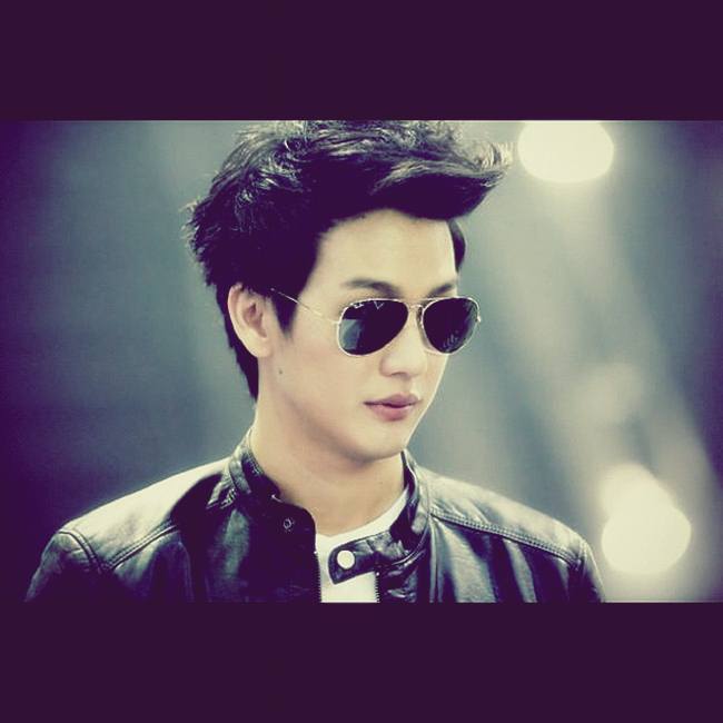 ว้าาว..หล่อใสเด้ง ดีเจพุฒ