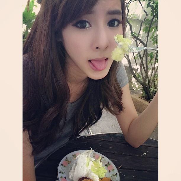 เบเบ้....