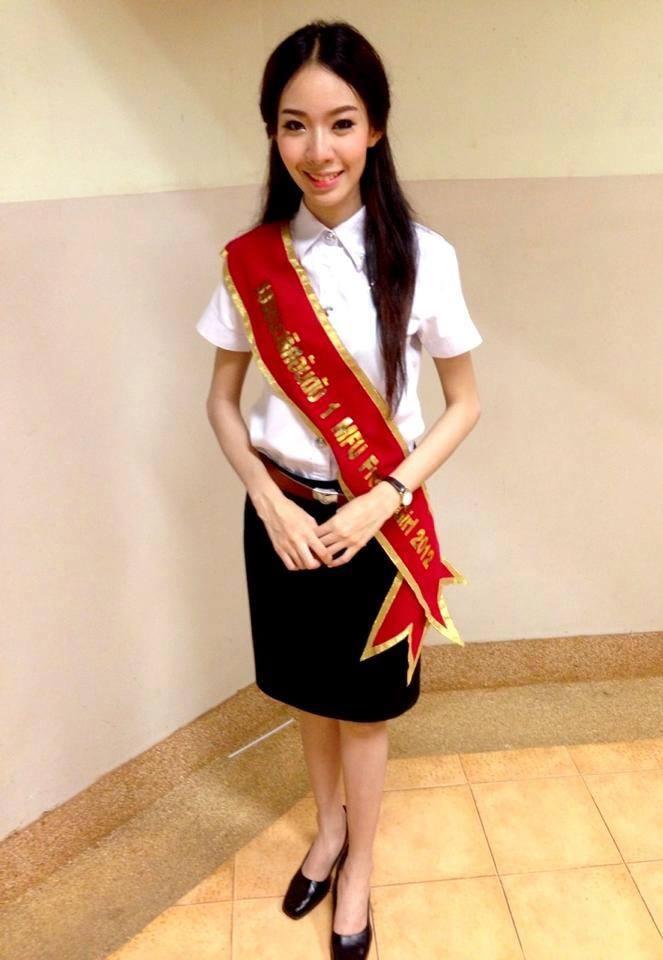 น้องป๋อมแป๋ม เด็กแม่ฟ้าหลวง เห็นว่าน่ารักดีเลยเอามาให้ดู...
