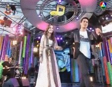 ตุ้ย-ขวัญ (ชารีฟ - มิเชลล์) @ 7สีคอนเสิร์ต งานนี้ขวัญเขินจริงไรจริงกับสายตาพิฆาตของตุ้ย