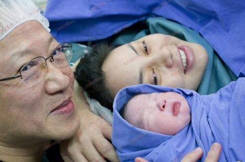 ลูกชาย เสี่ย บุญชัย กับ ตั๊ก บงกช