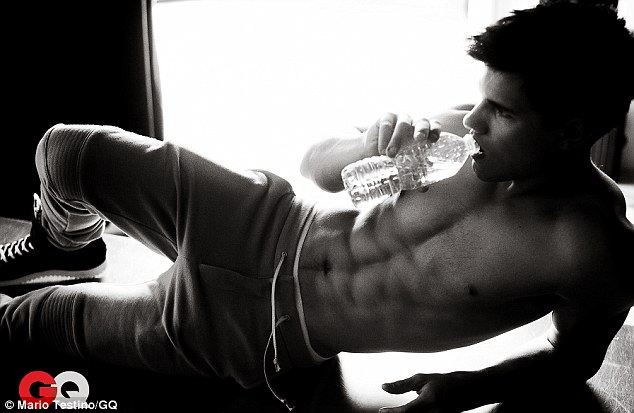 Taylor Lautner Six Pack