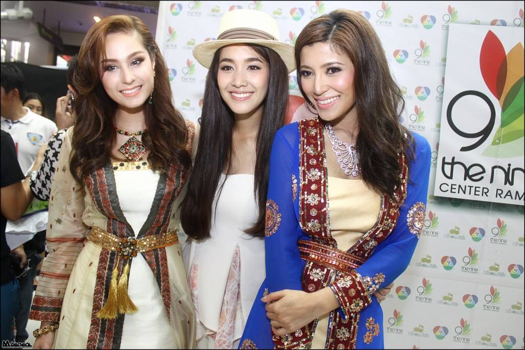 ขวัญ - มิน - เอมมี่