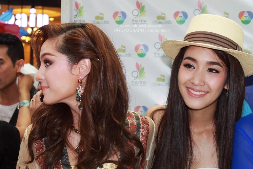 ขวัญ - มิน - เอมมี่