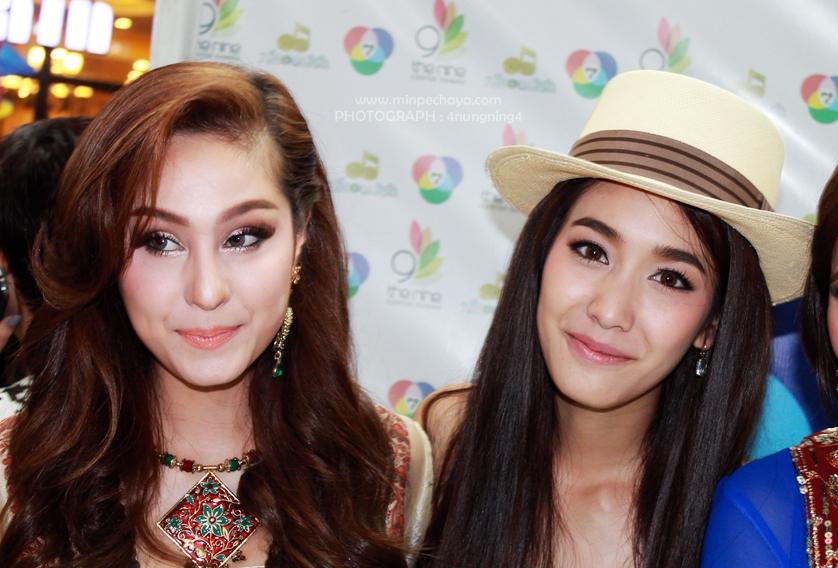 ขวัญ - มิน - เอมมี่