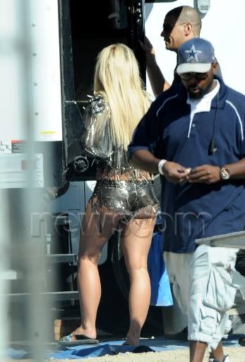 Britney Spears - ภาพหลุดเอ็มวีใหม่ 'Work Bitch'