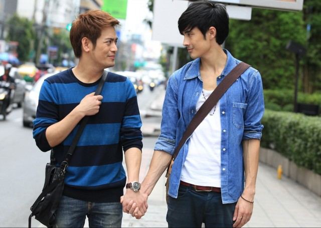 ออฟฟินกับพระเอก MV ชีวิตจริงยิ่งกว่าละคร