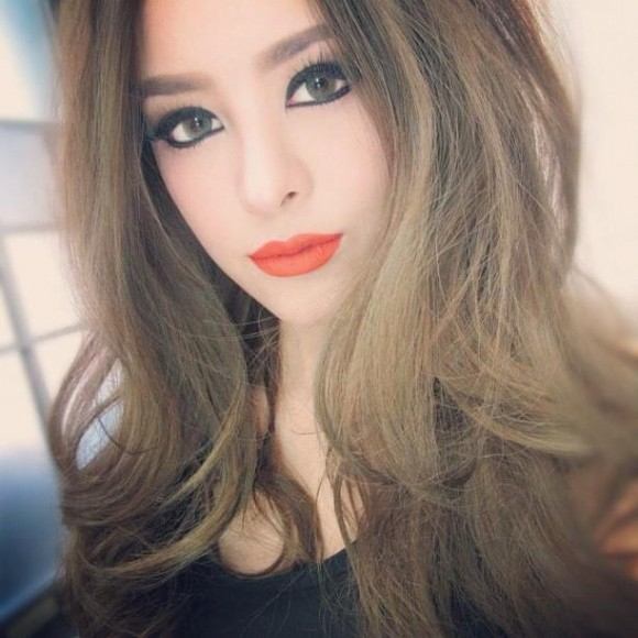 Pearypie Make-up Artist@Theatrical Artist