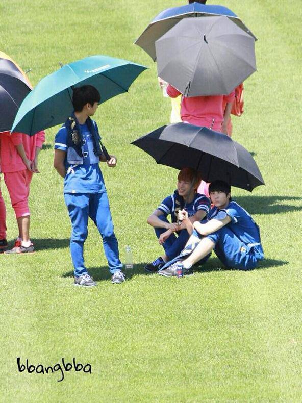 ผู้ชายยยยยย...แตะบอล..กรี๊ดดดVIXX