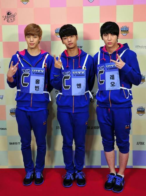 ผู้ชายยยยยย...แตะบอล..กรี๊ดดดVIXX
