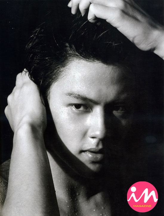 อ๋อม ณเดชน์ หมาก ชุ่มชำ่บนปกนิตยสาร In Magazine