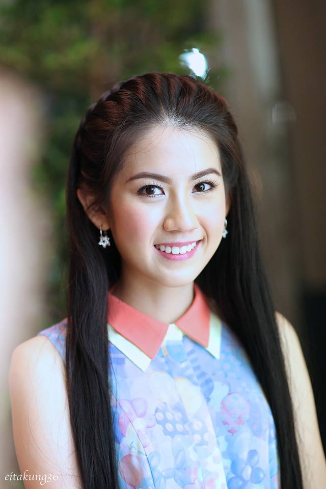 พลอย ภัทรากร