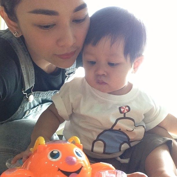 ใครเป็นใคร อัพเดท