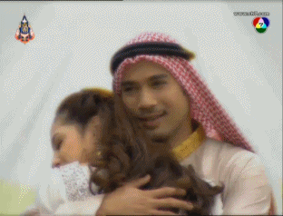 ฉากหวานๆ ฟินๆ ของชารีฟ และมิเชลล์