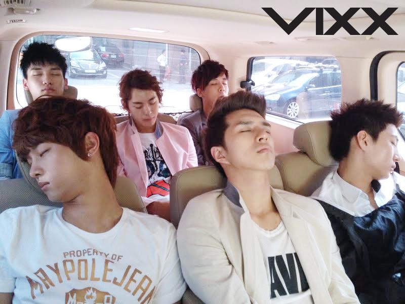 ลีลาการนอน...ของ 6 หนุ่ม VIXX ..ฟินนนนนนบองตง