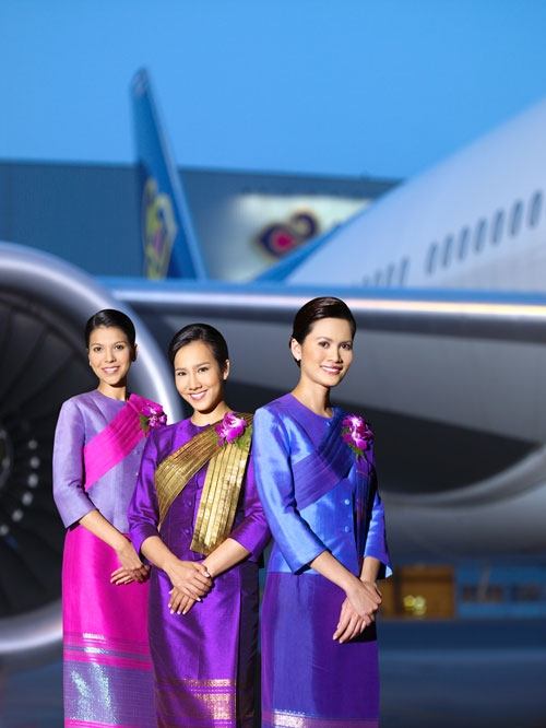 มาแล้ว!!! ชุด uniform ของการบินไทย...รักคุณเท่าฟ้า สายการบินชั้นนำระดับโลก เป็นสายการบินแห่งชาติที่เป็นความภูมิใจของคนไทยทั้งประเทศ (รูปจัดเต็มเลยจ้า)