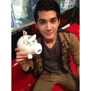Celebกับบ้องหมู