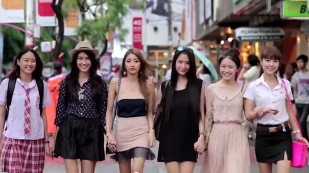 สาวสวยน่ารักแบบนี้ ยอมให้จีบกันไหมละ