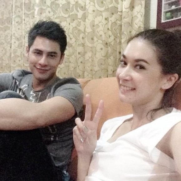 คู่รัก ซี-เอมี่ หวานนนน