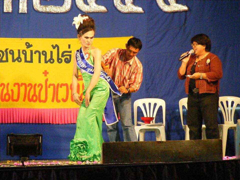 ลิลลี่ ณ มะขุนหวาน สาวงามยอดกตัญญู