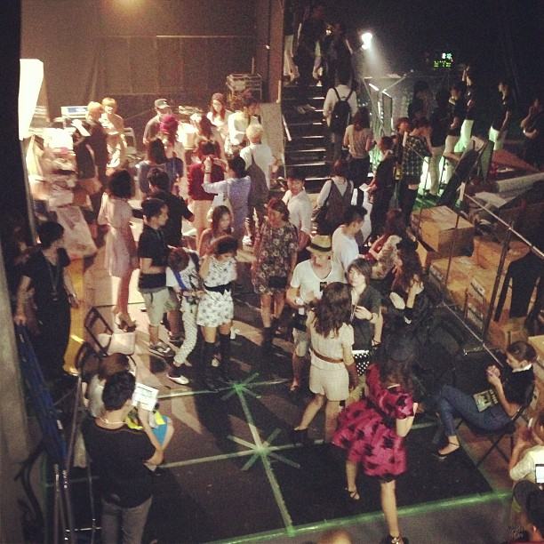 รายงานสดๆร้อนๆ ส่งตรงมาจาก tokyo runway  แพนเค้ก -ใหม่ ดาวิกา >> เดินแบบ เฉิดฉาย บนเวที ระดับโลก
