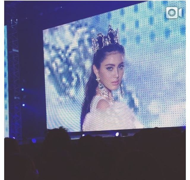 มาดู แพนเค้ก และ ดาวิกา  โพสต์ ท่า กับ พวกนางแบบโลก กันค่ะ tokyo runway
