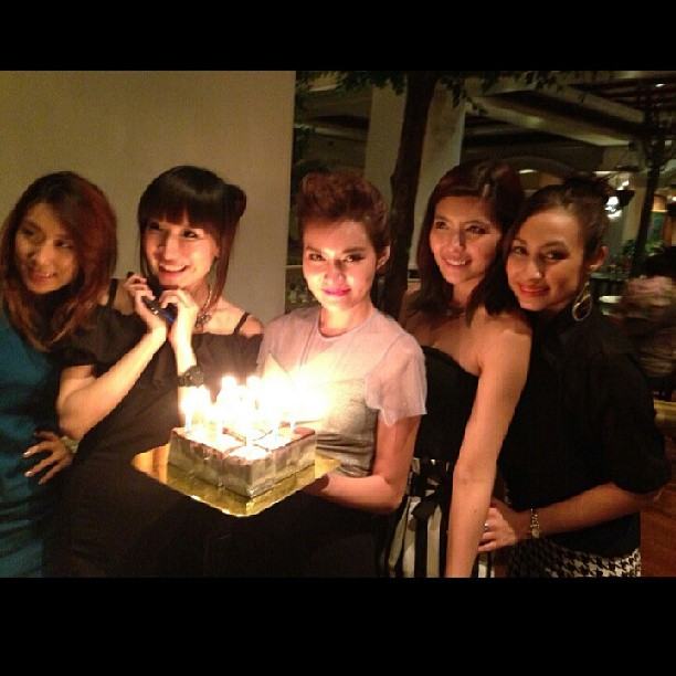 แก๊งค์2002 ราตรี เลิฟกันไม่เปลี่ยนแปลง