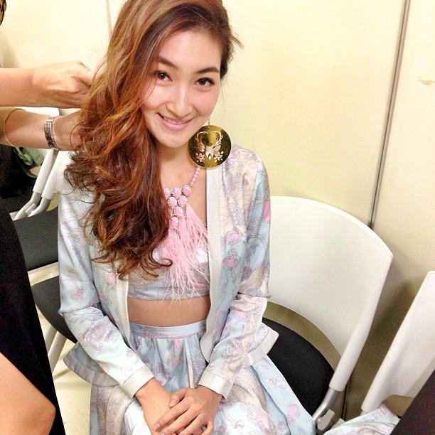 เจ้าแม่แฟชั่น เมืองไทย แพนเค้ก งานนี้ นาง เจิ่ดมาก tokyo runway  สมกับ ที่เป็นนางแบบโลก ปี2004 จริงๆ