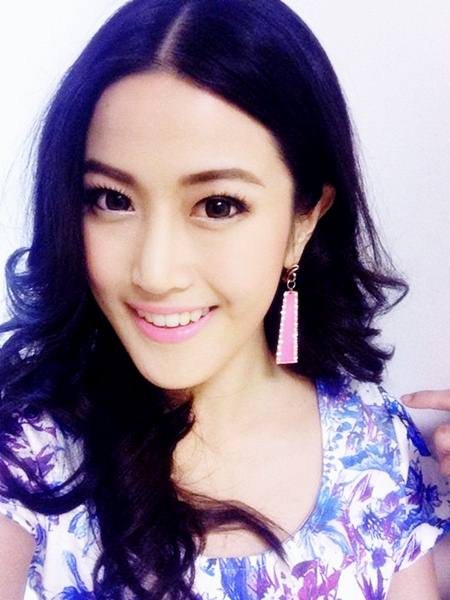 น่ารัก &ldquo;เฟื่องลดา&rdquo; นางฟ้าไอที