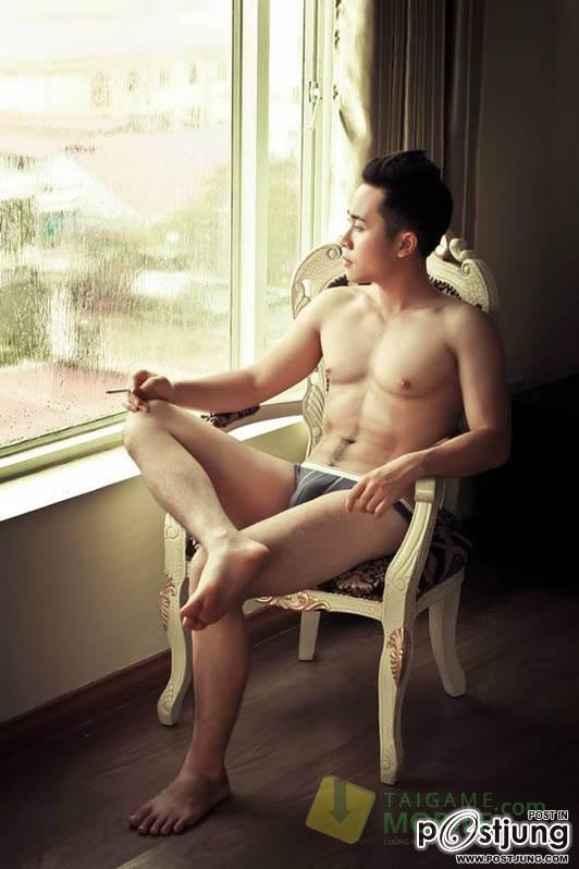 ถอดโชว์เรือนร่าง 365