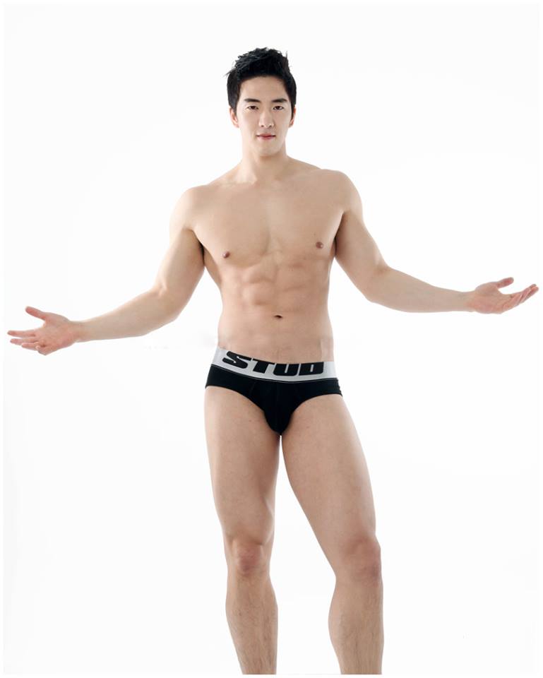 พ่อหมีขาว