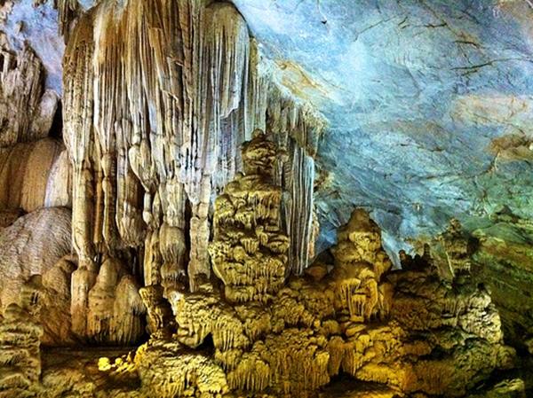 Dong Thien Duong ถ้ำวิมานสวรรค์แห่งเวียดนาม