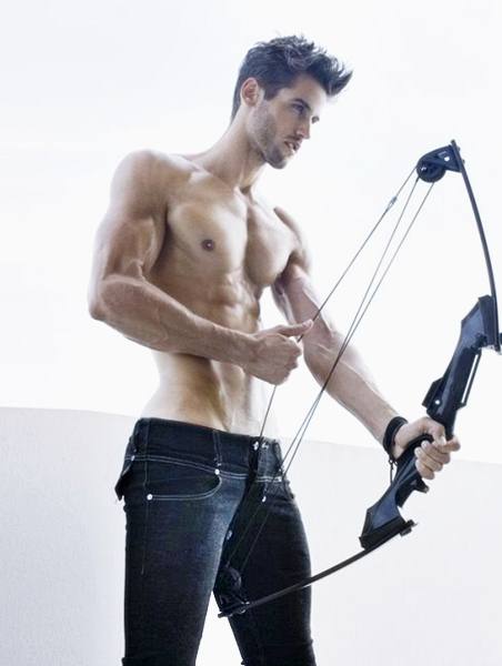 FASHIONABLY MALE