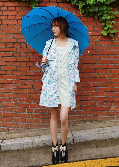 แฟชั่น รองเท้ายาง คอลเลคชั่นใหม่ ใส่สวยมั่นใจ ไม่กลัวฝน