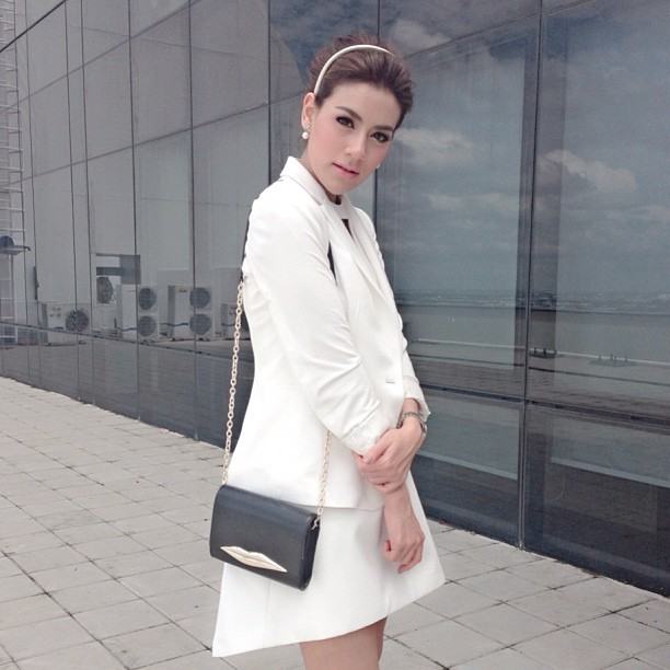 คิมเบอร์ลี่ แอน โวลเทมัส เทียมศิริ