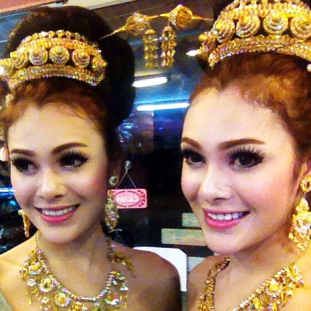 สาวประเภท 2 ที่สวยในเมืองไทย)