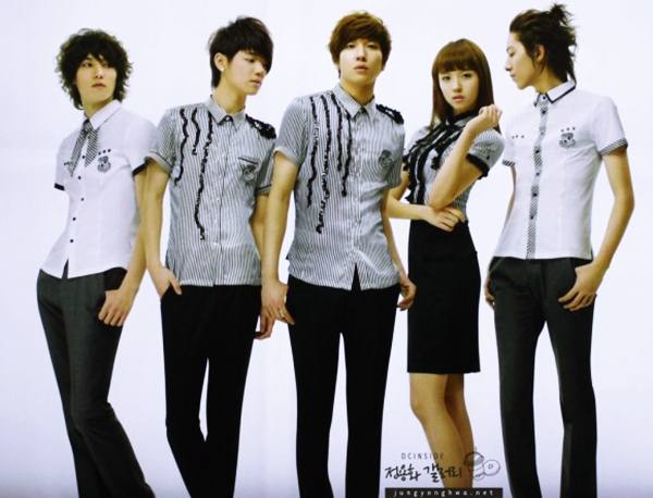 หล่อใสๆ C.N Blue