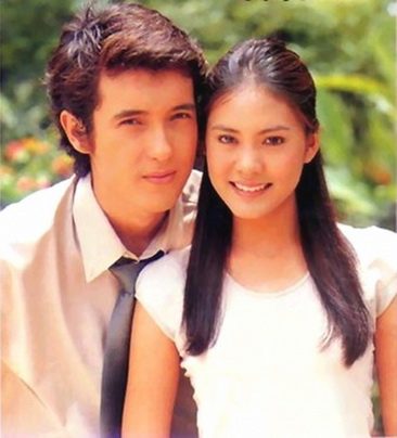 ทางผ่านกามเทพ...ละครสุดสนุกอีกเรื่องหนึ่งของช่อง3 เมื่อปี2544 ละครน่ารักๆจนทำให้เกิดกระแสคู่จิ้นฟินเวอร์ระหว่างแอนดริวและเจนี่
