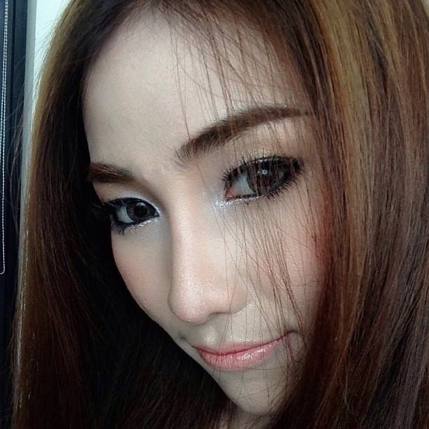 ชีสเค้ก พริตตี้ชื่อดังจาก Social Cam