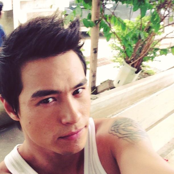พระเอกปากกว้าง ปีเตอร์ คอร์ป
