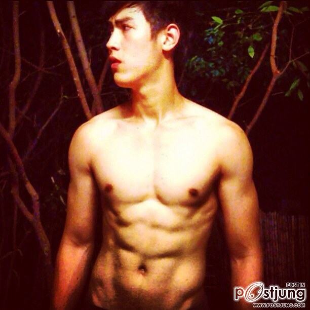 ป๊อป พิชฌพัฒน์(ต่อ แรงเงา)6แพคเริ่ดมาก จะเป็นเกย์มั้ยเนี่ย?
